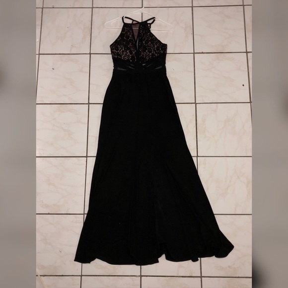 Black fitted Dress - Picture 5 of 5